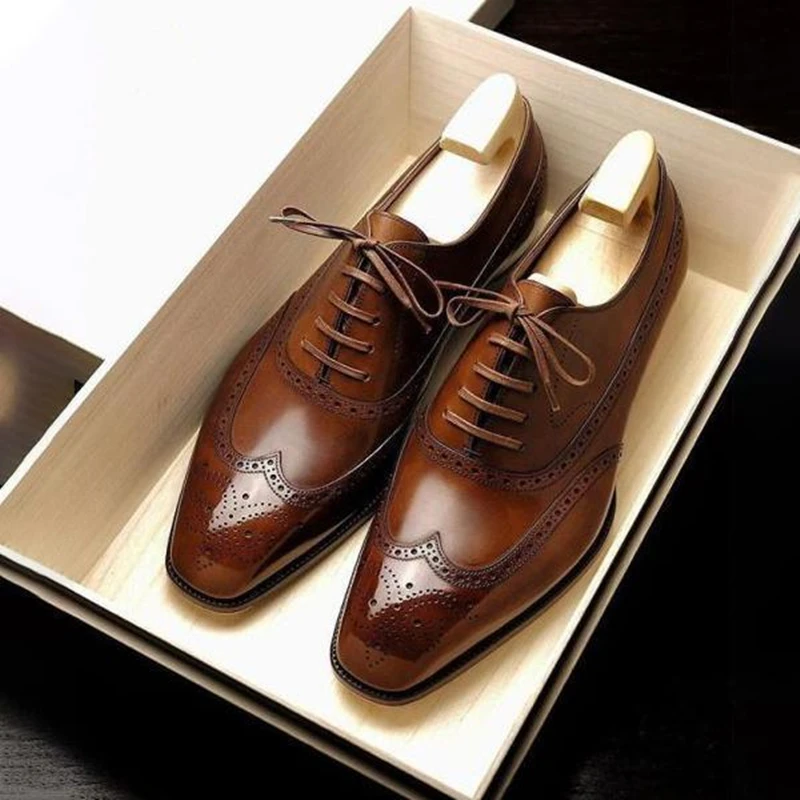 Chaussures brogues classiques pour hommes, marron, noir, tête carrée sculptée, chaussures provoqué Oxford à lacets, semelle rouge, affaires