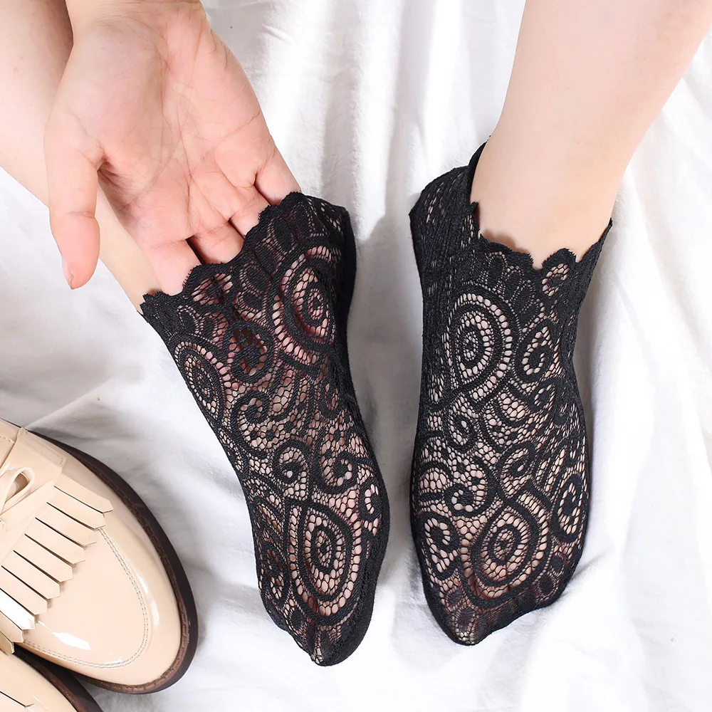 

Thin Ladies Lace Boat Socks Hollow Women Invisible Cotton Sole Non-Slip Antiskid Slippers Anti-Slip Short Sock College Style
