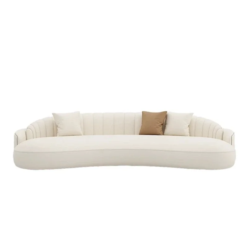 Cremefarbenes Windbogen-Sofa, kreatives Design für Hotel, Studio, Schönheitssalon, einfache Ausstattung, Empfang, Gäste, Besprechungsraum, Sofakombination