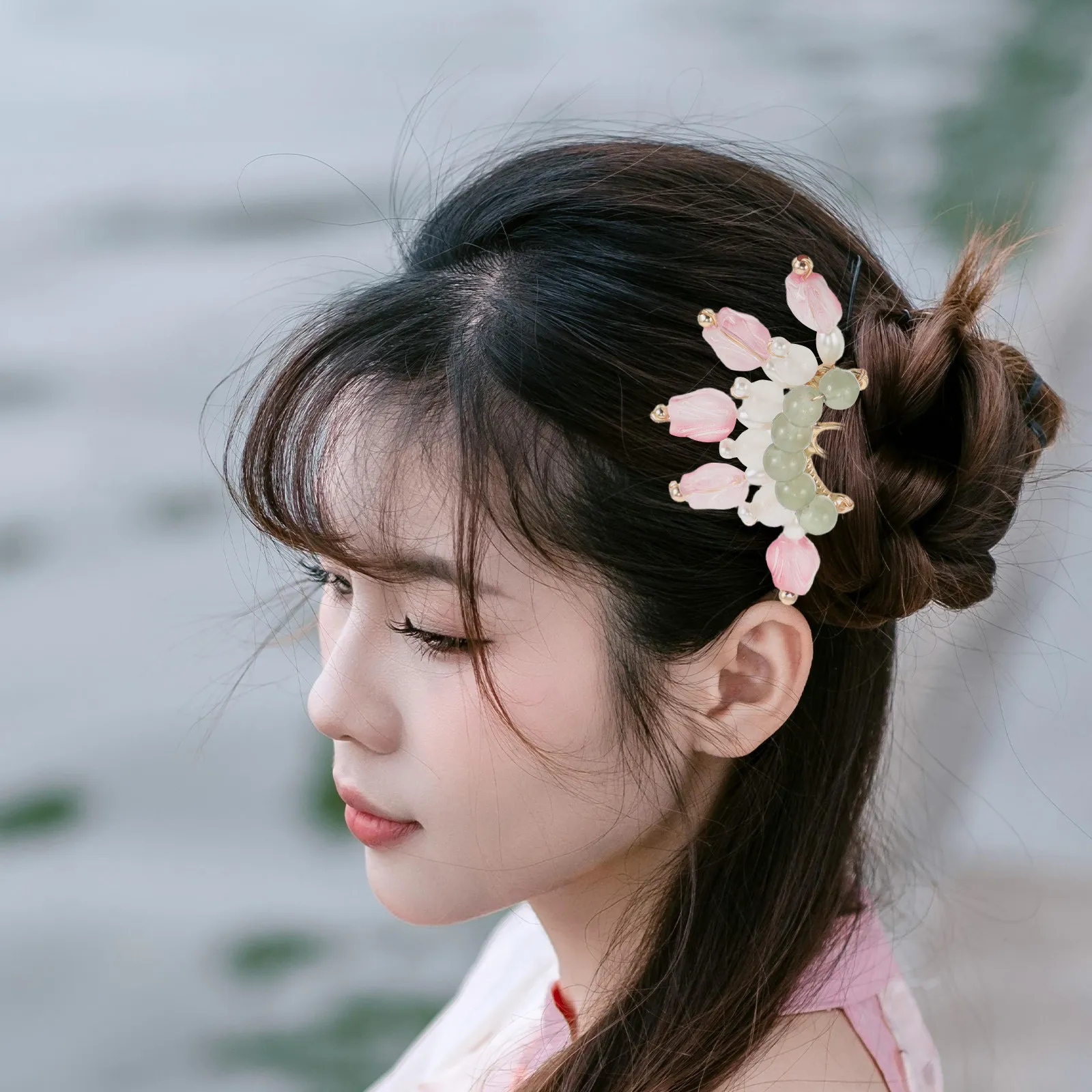 

2Pcs Tulip Vintage Hairpins Simple Elegant Zinc Alloy Hair Sticks for Women Daily Updos Chinese Hanfu Floral Hair Accessories