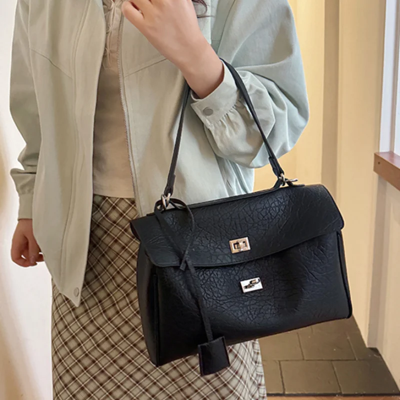 

Минималистичная роскошная сумка через плечо с большой вместимостью, из кожи с узором личи, городская сумка-тоут с замком, женская сумка с несколькими отделениями