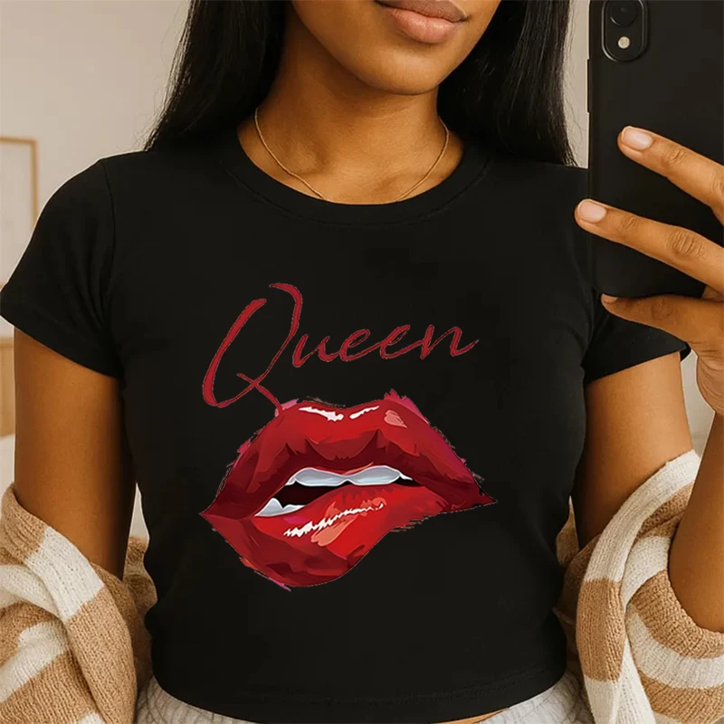 

Queen Red Lips Print Tee Crop Top Women Sexy Lip Design Matching T-shirts Sexy Queen Lip Short Sleeve Cotton Crop Tops