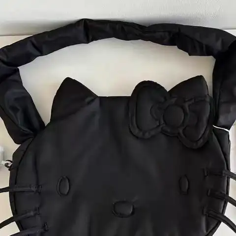 Anime Hello Kitty svart Högkvalitativ fritidsaxelväska Ny Stor kapacitet Flickahjärtkattunge Toteväska Julklappar 8 best sales svart Hello Kitty-väska - №4