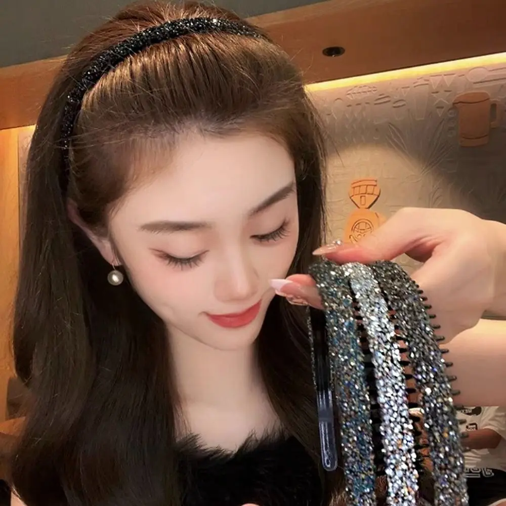 

Vintage Plastic Rhinestone Headband with Toothed Make Up Hairband Face Wash Korean Style Diamond Hair Hoop Male