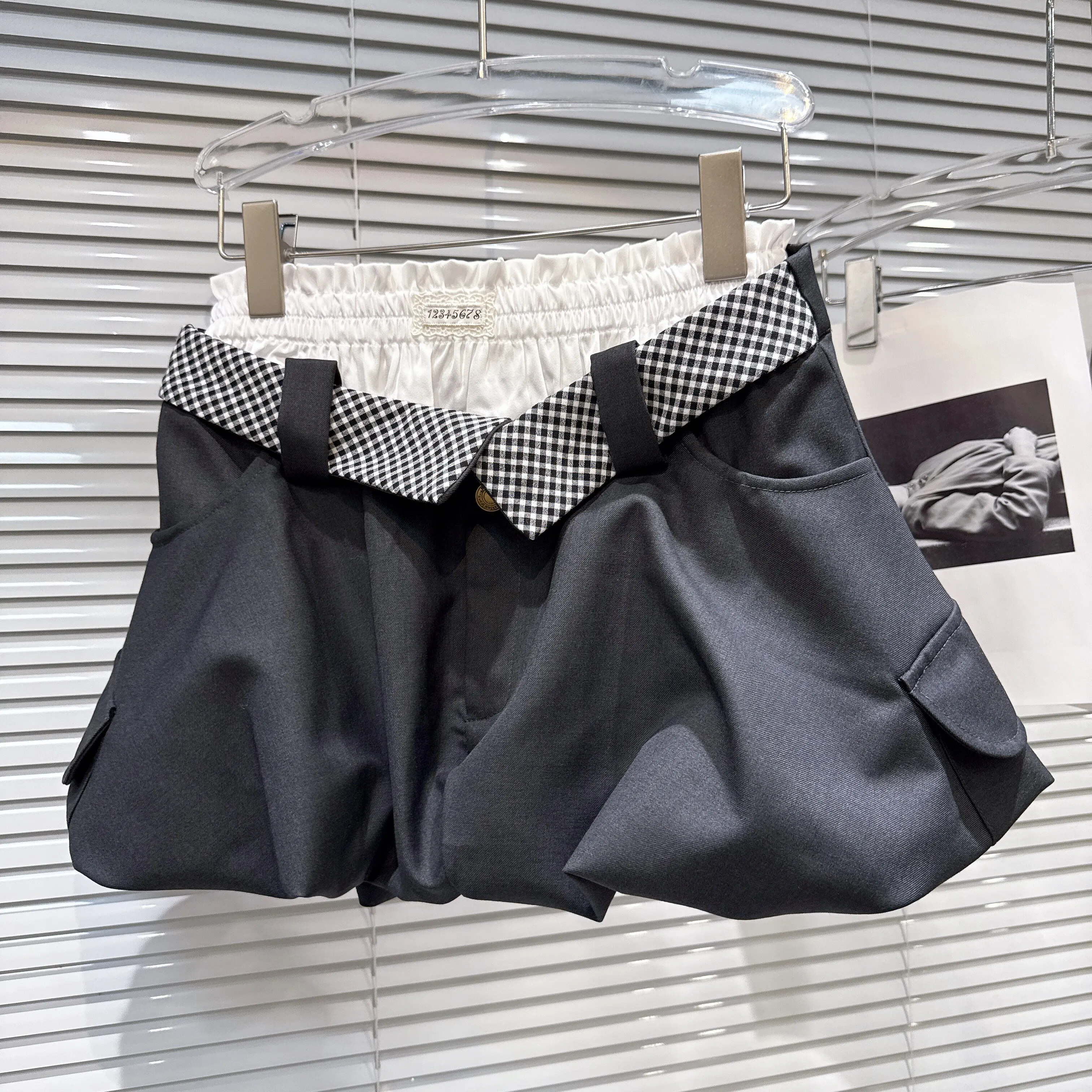 

Новая весенняя коллекция 2026: Пикантная клетчатая мини-юбка-тюльпан с двойным поясом для женщин