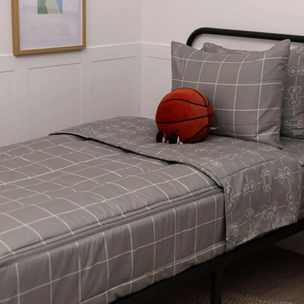 

Twin Size Video Game Themed Bedding Set - Gray Comforter, Sheets, Pillowcase & Sham - Kids & Teens - Machine Washable