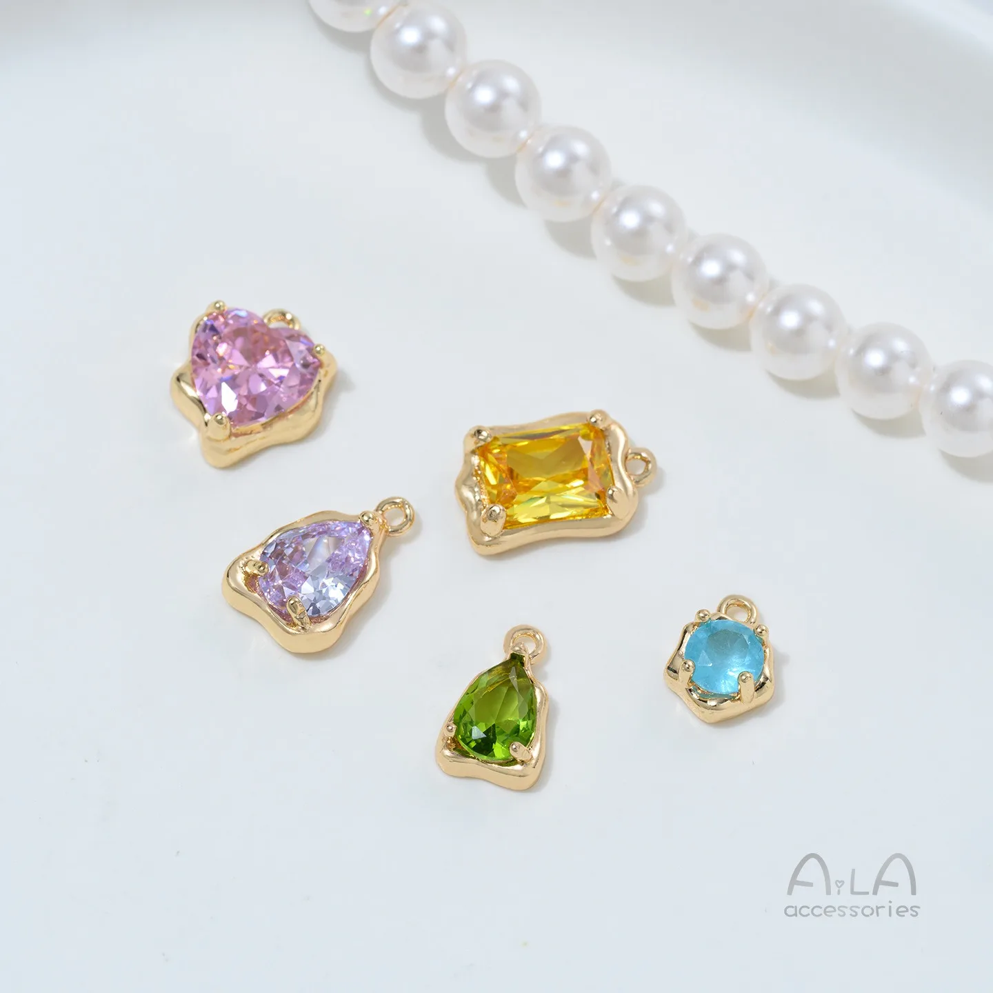 Copper-plated 14K Gold-encrusted Zircon Love Water Drop-shaped Irregular Pendant Handmade DIY Bracelet Necklace Pendant Material