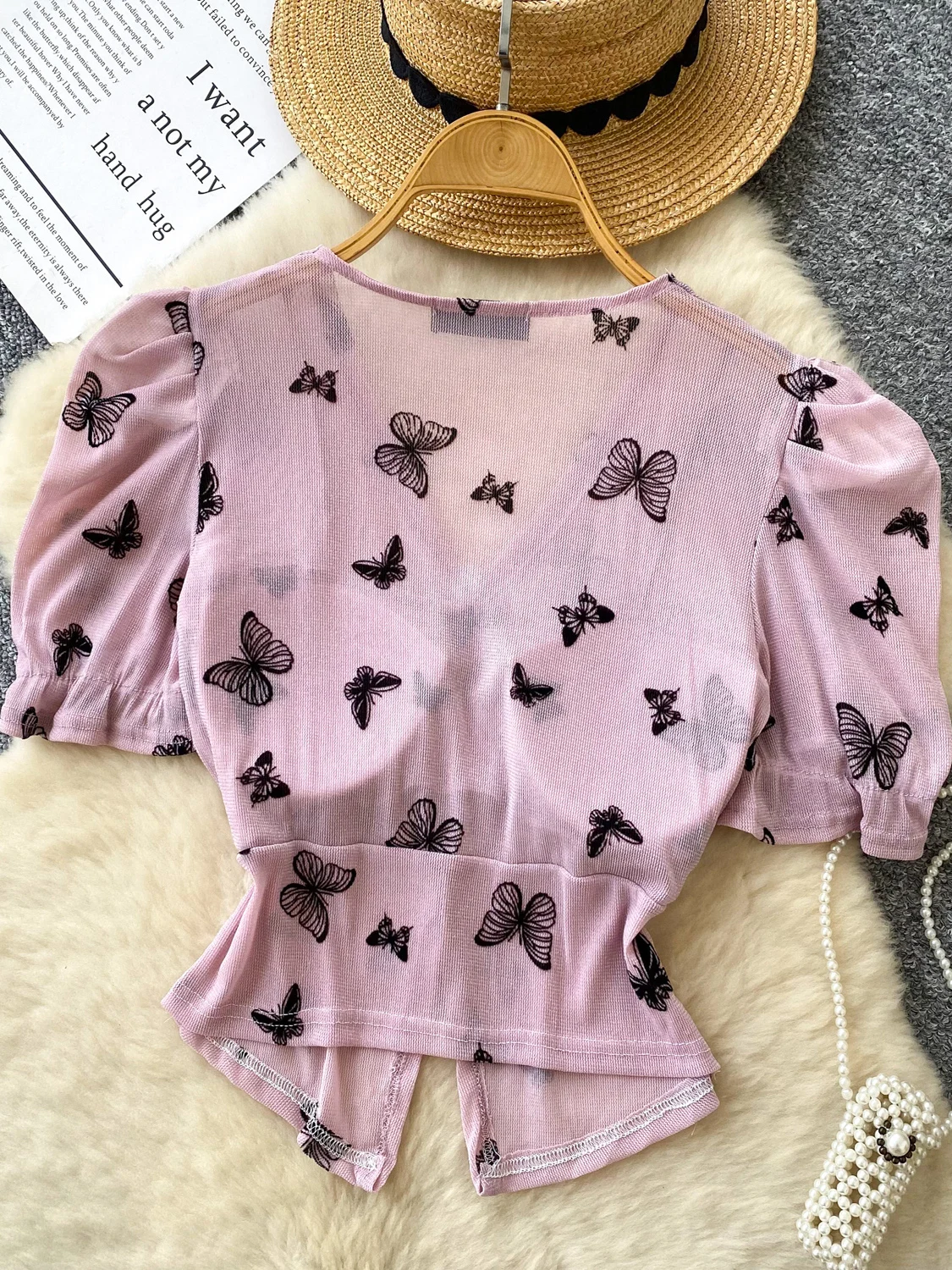 Damski top w stylu retro z nadrukiem, z wkładką w biuście, cienki, piękny, modny, koreański, casualowy.