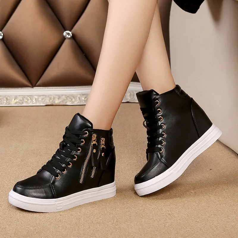 New Women Wedge Platform Sneakers Rubber PU Leather High Heels Lace Up Shoes Height Increasing Creepers White Black Shoes Casual