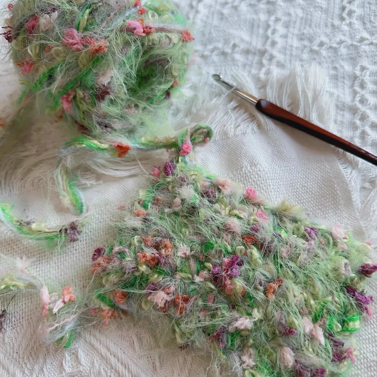 Green 50g Faux Plush Wool Yarn Knitting Colorful Flower Hand Mixed Thread Handmade DIY Woven Bag Hat Scarf 50g Yarn Crochet