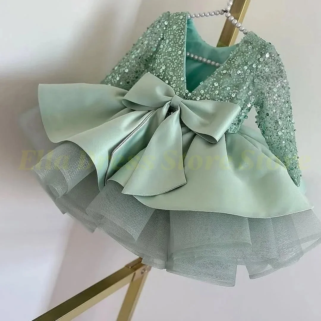 Blumenmädchenkleid mit Cape Prinzessinnen-Ballkleid Baby-Mädchen Geburtstagsparty-Kleider Glitzer Erstkommunionkleid Maßgeschneidert Großhandel – Detail 2
