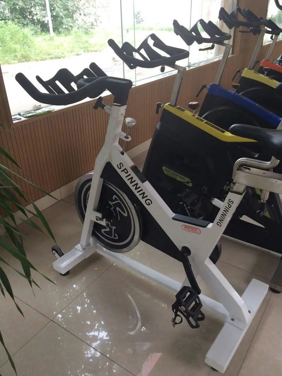 On Promotion Hot Selling New Bike Commercial Spinning Bike Gym Equipment Spinning Indoor Fitness Bike