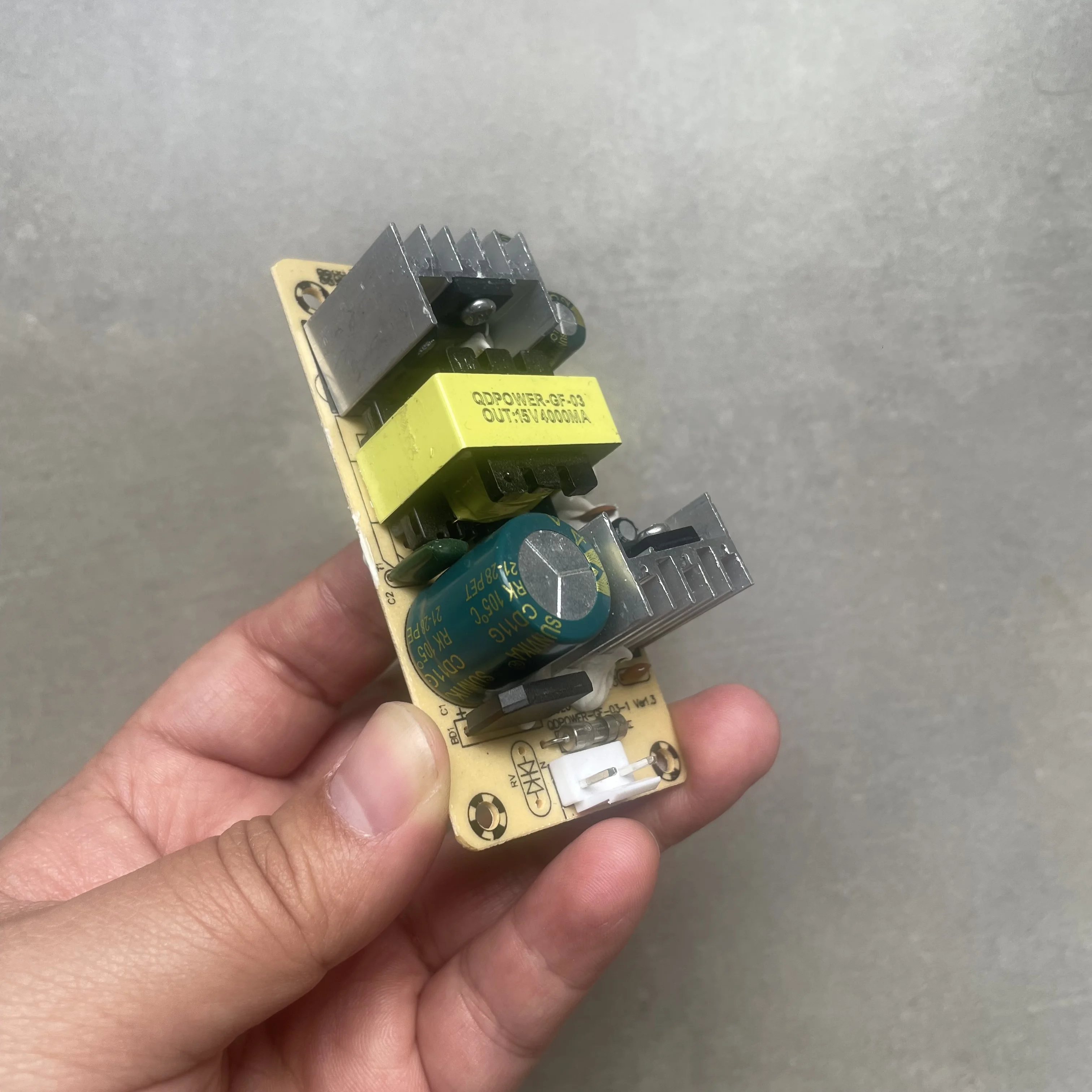 

One Stop Shop For All Of Your Amplifiers Speaker Switch Power Supplies 12V 15V 18V 24V 36V Powre Supply Unit