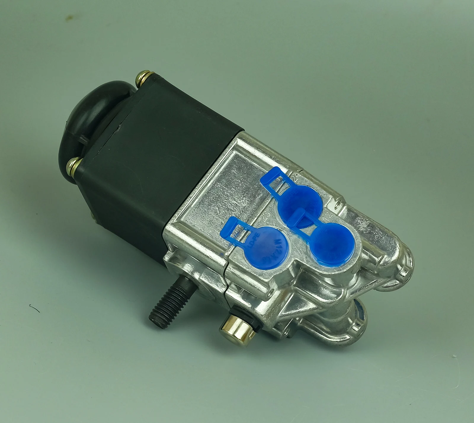 Válvula solenoide para VOL-VO, 589990049970, 4720174810