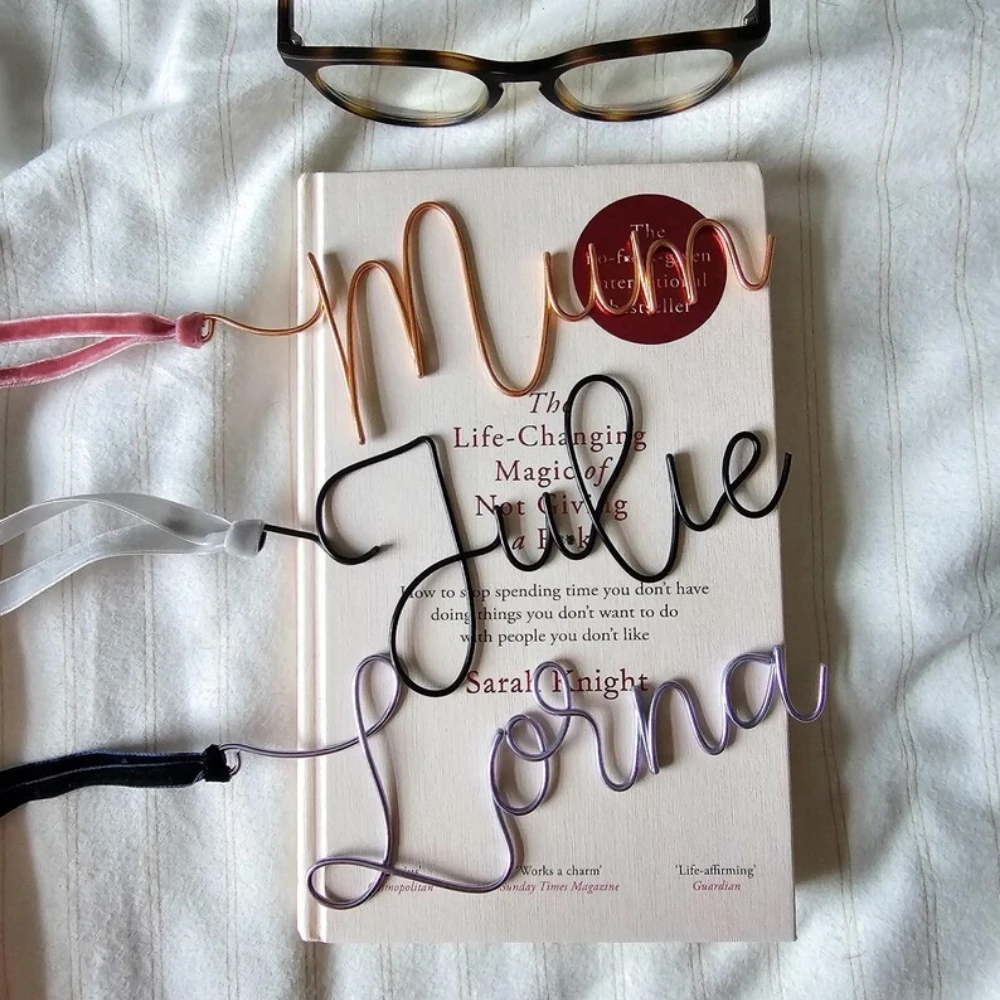 

Handcrafted Custom Name Intertwined Name Gift Birthday Christmas Gift Handmade Metal Personalized Bookmark Customization