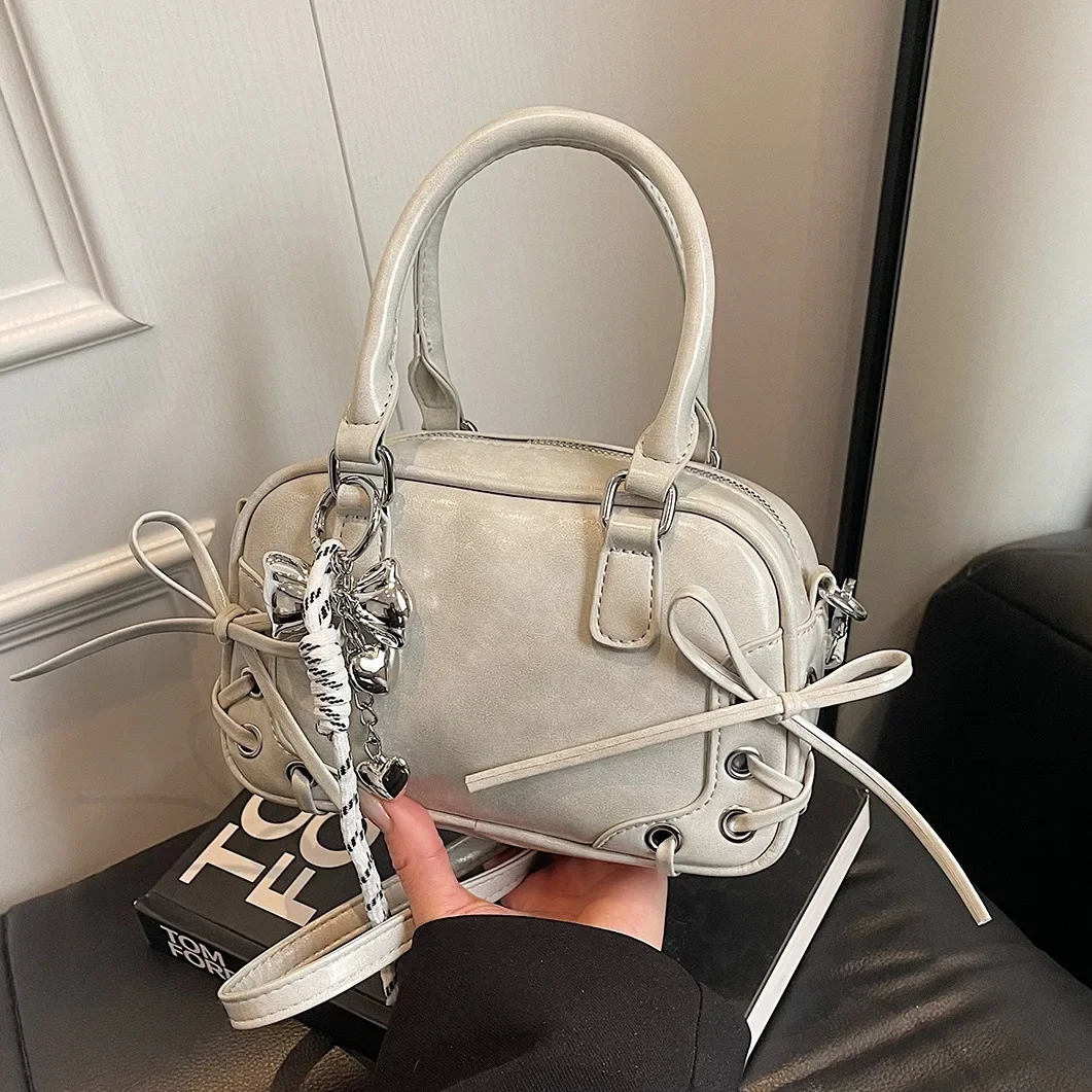 

Niche Design Bow Small Crossbody Bags for Women 2025 New Textured Commuter Shoulder Underarm Bag Lady Cute Handbags