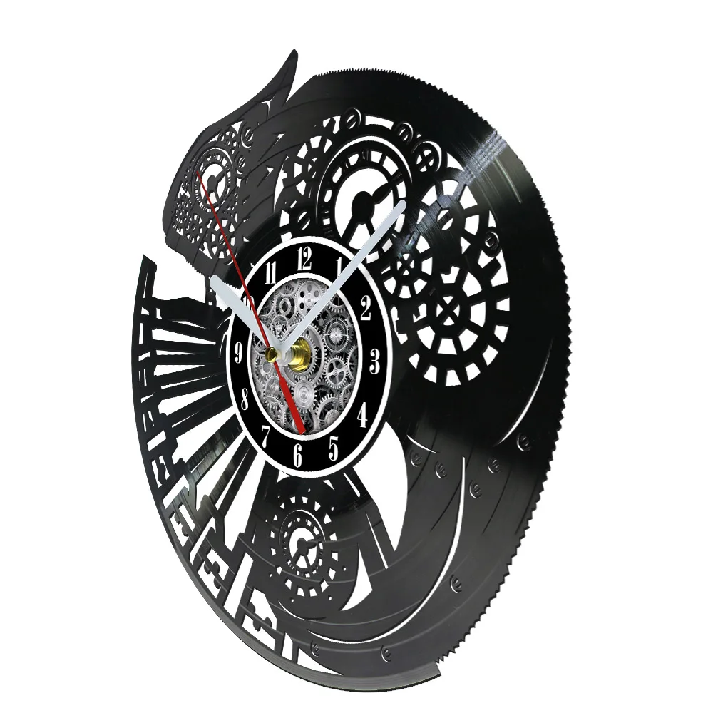 Chameleon Laser Cut Longplay Wall Clock For Bedroom Retro Music Album Vinyl Record Clock or Biology Enthusiast Chameleon Lovers