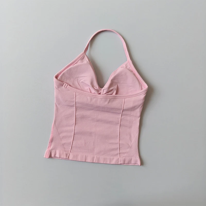 Lange, trägerlose, nahtlose Yoga-Tanktops mit gerafftem Rücken, ärmellose Fitness-Shirts mit integriertem BH, Sportbekleidung. – Detail 6