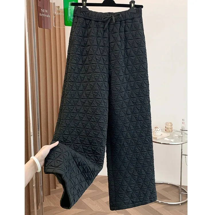 بنطلون نسائي شتوي كاجوال دافئ فضفاض كبير الحجم واسع الساق من القطن خفيف الوزن بنمط ماسي مستقيم القطع #4