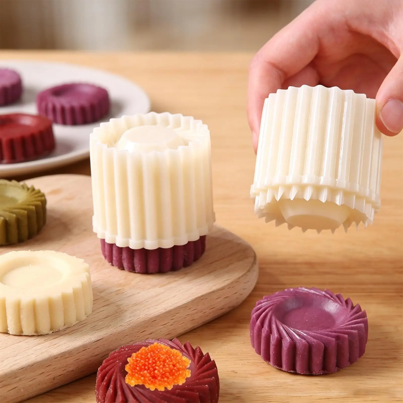 Cookie Molds for Baking Food-Grade Round Easy Release Hand Press Cookie Molds Baking Supplies for Homemade Dessert Pastry Treat