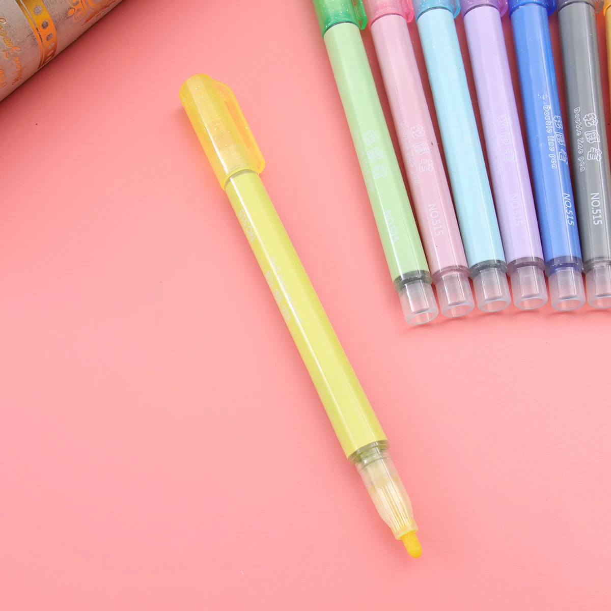 

8Pcs Fluorescent Pens Ergonomic Design Automatic Outline Writer Pen Highlighter Marker for DIY Albums Invitations Crafts