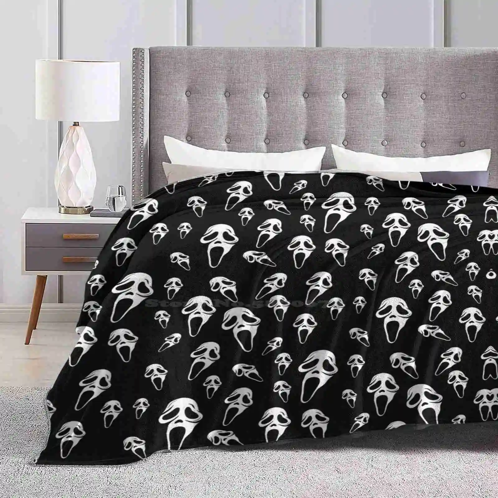 Scream Fanart Pattern Best Selling Room Household Flannel Blanket Scream Horror Movie Woodsboro 1996 Billy Stu Macher Tatum