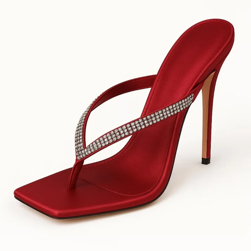 

2026 Women's Summer New Niche Rhinestone Slim Strap Toe Clip Square High-heeled Sandals with Minimalist Vacation Style