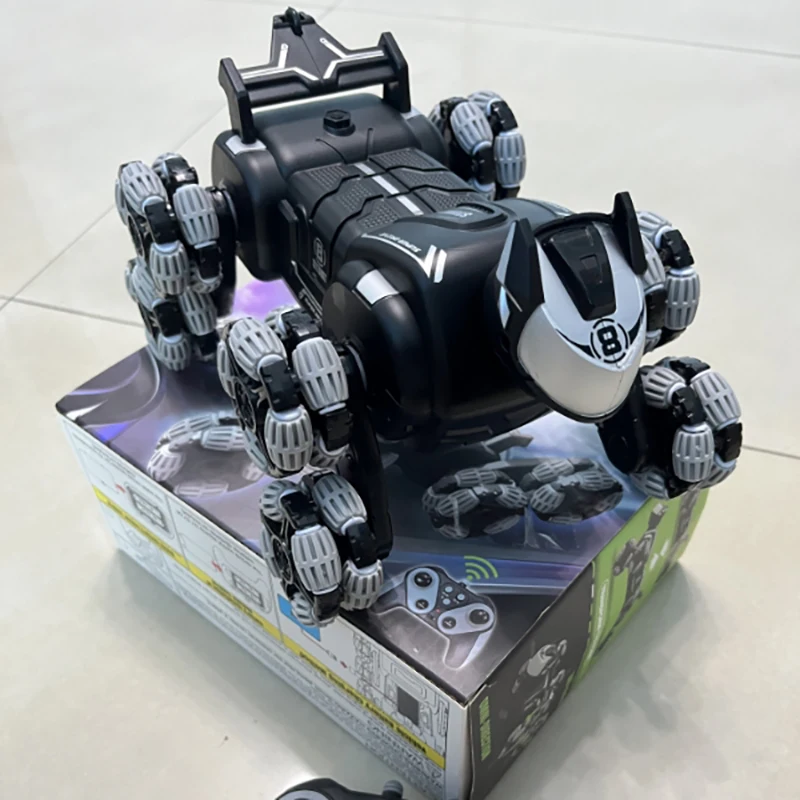 Hete Nieuwe Elektrische Intelligente Afstandsbediening Machine Mechanische Hondenauto Acht Rondes Van Stunttransformatie Robot Kinderspeelgoed Geschenken