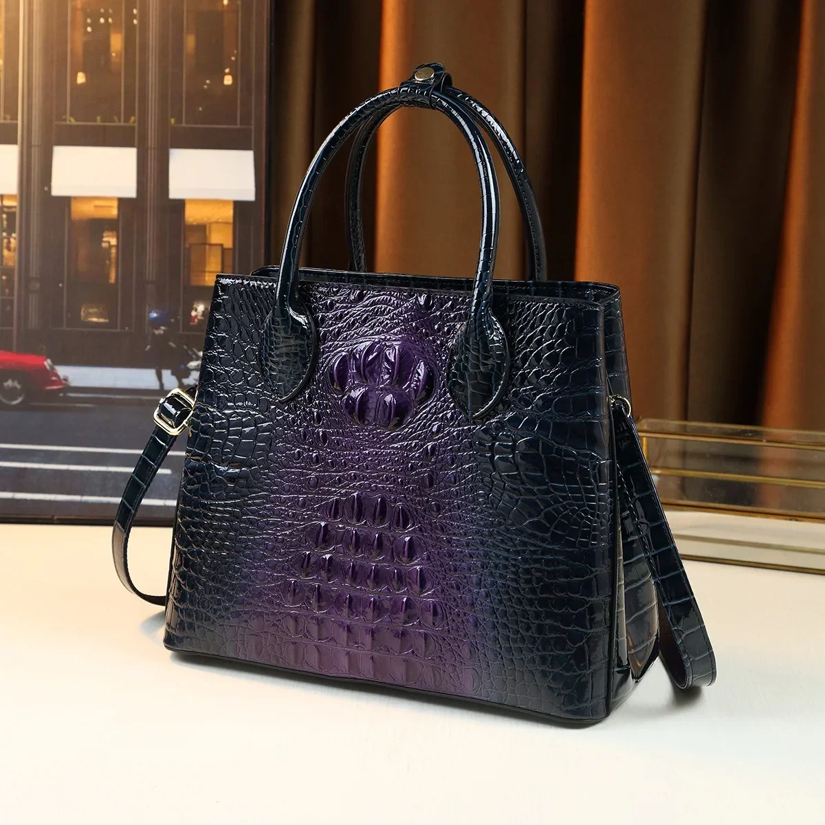 Shoulder Bag with Crocodile Pattern for Women, Stylish and Versatile, Large Capacity, New Arrival, 2024