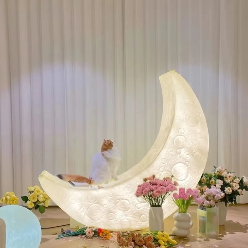 Moon Lamp Floor Lamp Lounge Chair Creative Romantic Design Nordic Living Room Bedroom Creative Atmosphere Decoration Crescent