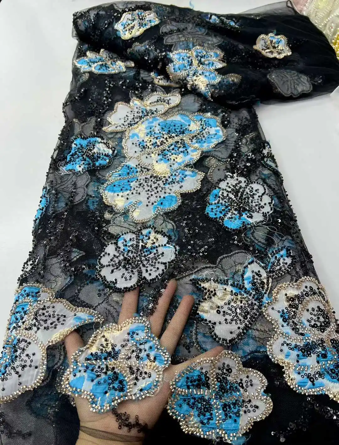

Luxury African Beads Flowers Lace Fabric 2026 High Quality French Groom Embroidery Sequins Lace Fabrics For Christmas Sewing