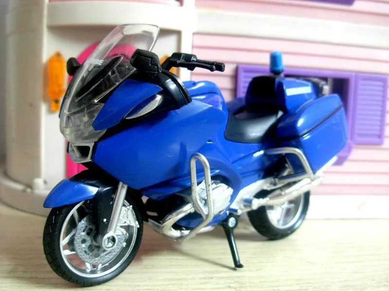 

1/18 New Arrival Special Price Die-cast Metal German RT Motorcycle Model Furniture Display Collection