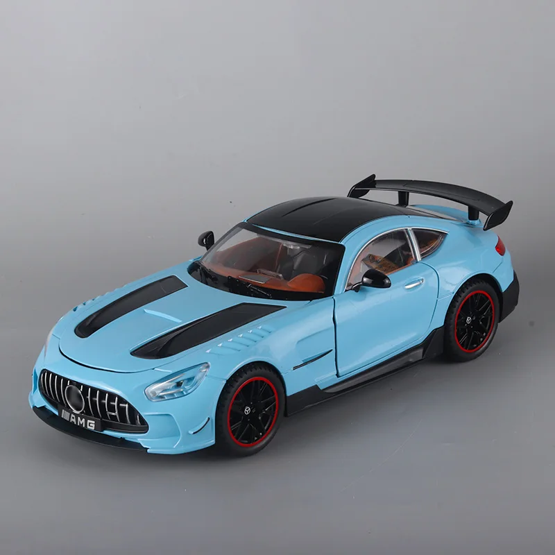 Modèle en alliage de voiture de sport AMG 1:18, son et lumière cool, intérieur simulé, restauration des détails, ornements de bureau exquis