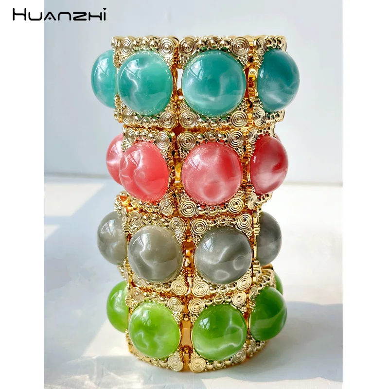 HUANZHI New Vintage Exquisite Colorful Resin Elastic Bracelet Wide Thick Massive Elegant French Ladies' Jewelry
