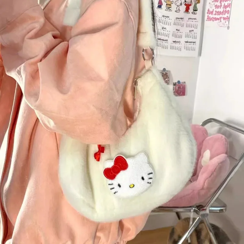 MBTI-Bolsos de hombro de Hello Kitty para mujer, bolso de mano de felpa blanca, bonito y dulce, Y2k, bolsos estéticos originales, 2024