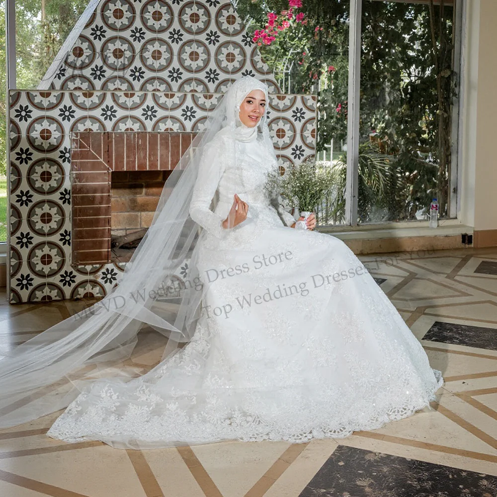 Luxury Muslim Wedding Dresses 2026 Applique Long Sleeves Lace Bride Gown For Women High Neck Sequin Reception Dresses Customize