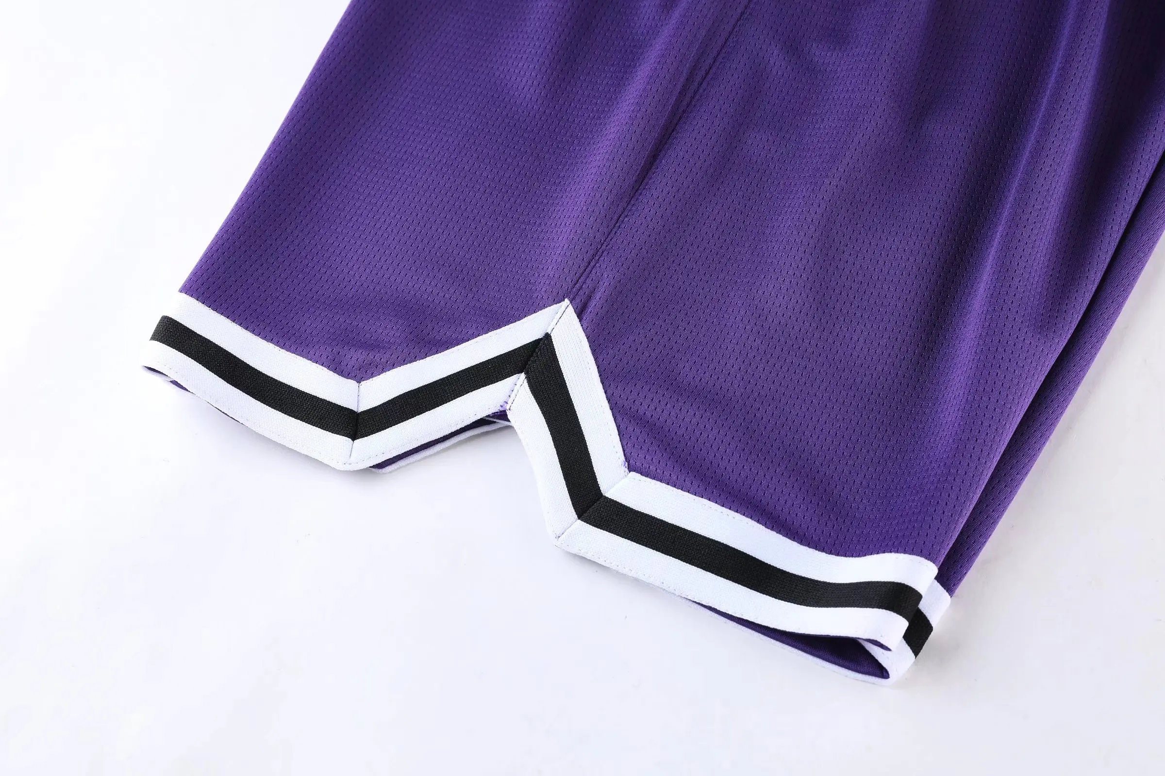 Hot Sale Basketball Shorts Breathable Sweat Sport Running Shorts Outdoor Sports Fitness Short Pants Loose Beach Shorts