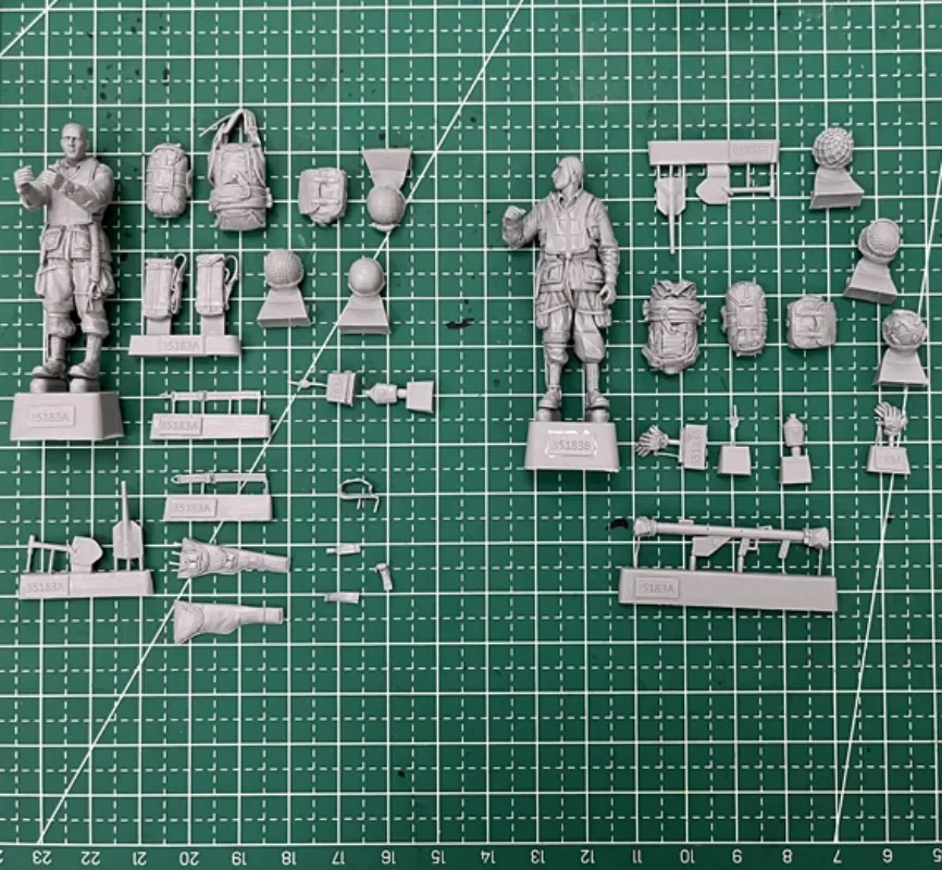 Analyste de construction de figurines en résine, jouets militaires historiques, échelle 1/35 S. 2 soldats non assemblés et non peints, 978A