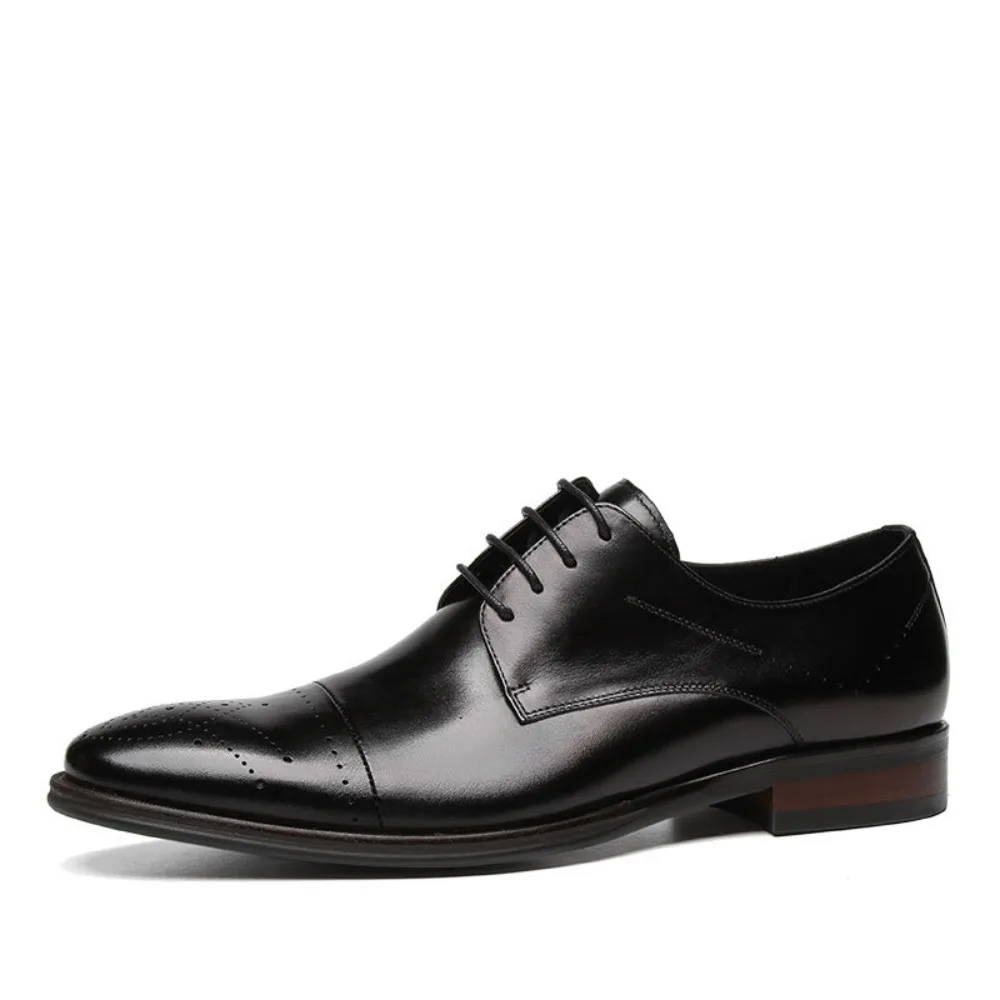 New Breathable Men's Carved Leather Shoes British Style Business Formal Single Leather Shoes for Gentlemen