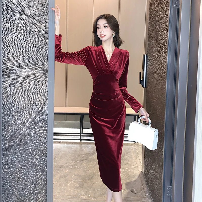 Fashion Women V Neck Velvet Split Pencil Midi Dress French Autumn Winter Long Sleeve High Waist Folds Velour Bodycon Vestidos