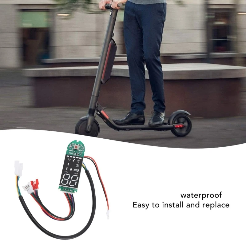 

Простая в установке приборная панель электросамоката с индикаторами скорости и заряда батареи для улучшения впечатлений от езды