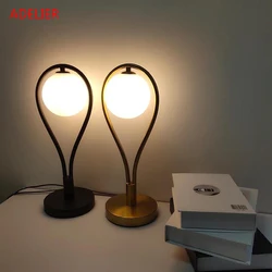 Lampada da tavolo dorata nordica Art déco lampada da tavolo a Led minimalista con sfera di vetro smerigliato per studio/Bedoom spina EU/AU/US/UK