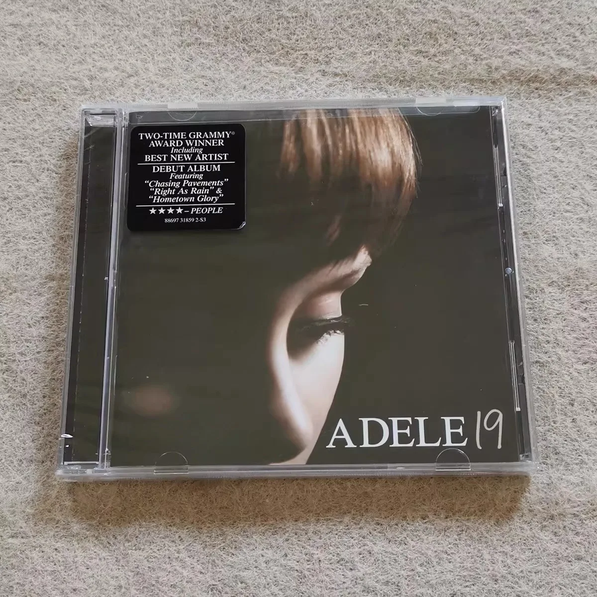 

Adele 19 – Grammy-Winning Debut Soul & Pop Album with Timeless Emotional Ballads for Devoted Fans & Curated Music Collectors