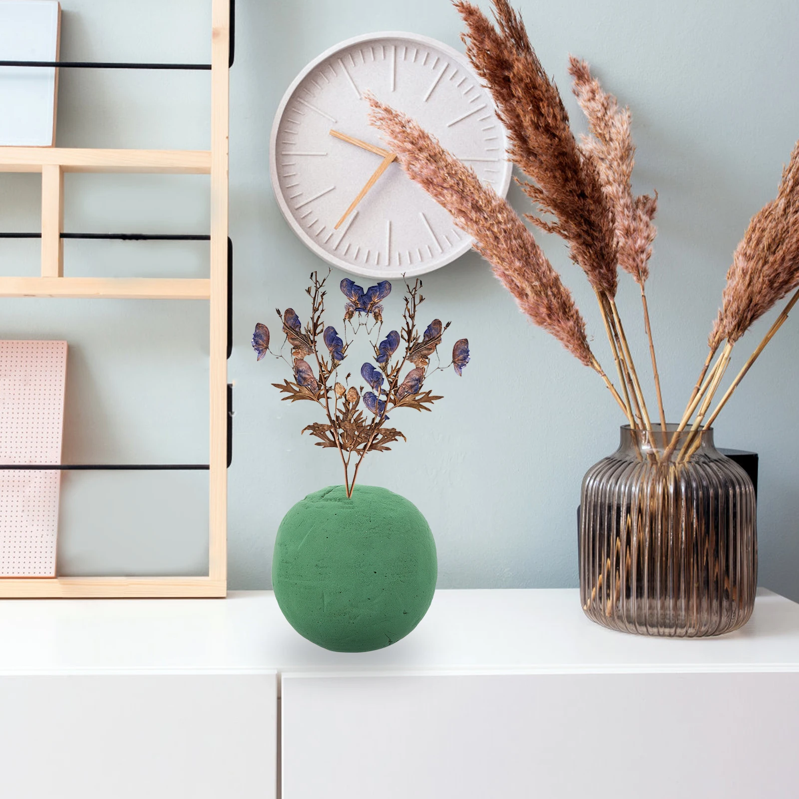 

2 Pcs Flower Ball Sphere for Arrangement Floral Foams Circle Small Wedding Phenolic Resin Mud Supplies