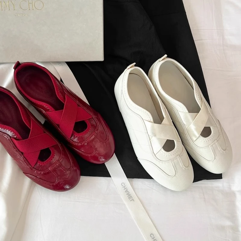 

Женская обувь высотой 5 см, новинка 2025 года, туфли-лодочки с круглым носком на толстой подошве, стильная и удобная женская обувь на плоской подошве, кроссовки Zapatillas