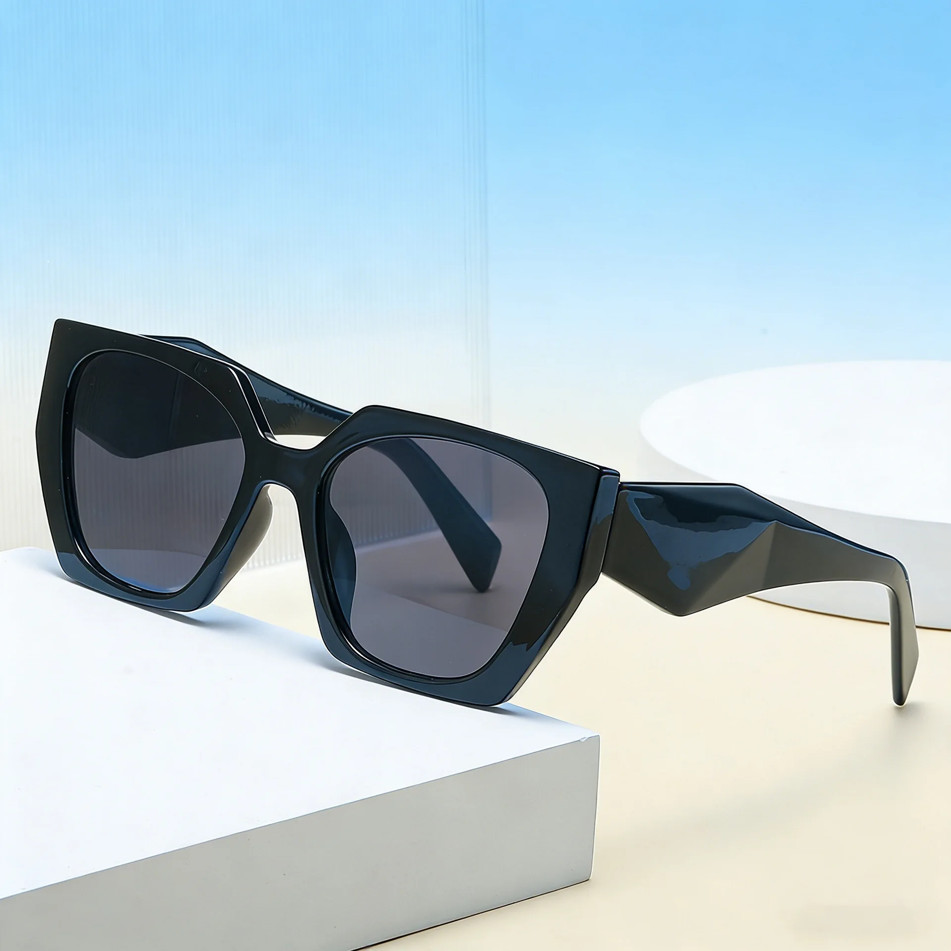 نظارات شمسية جديدة بإطار كامل - مراجعة Women'S Fashion Eyeglasses وسعره