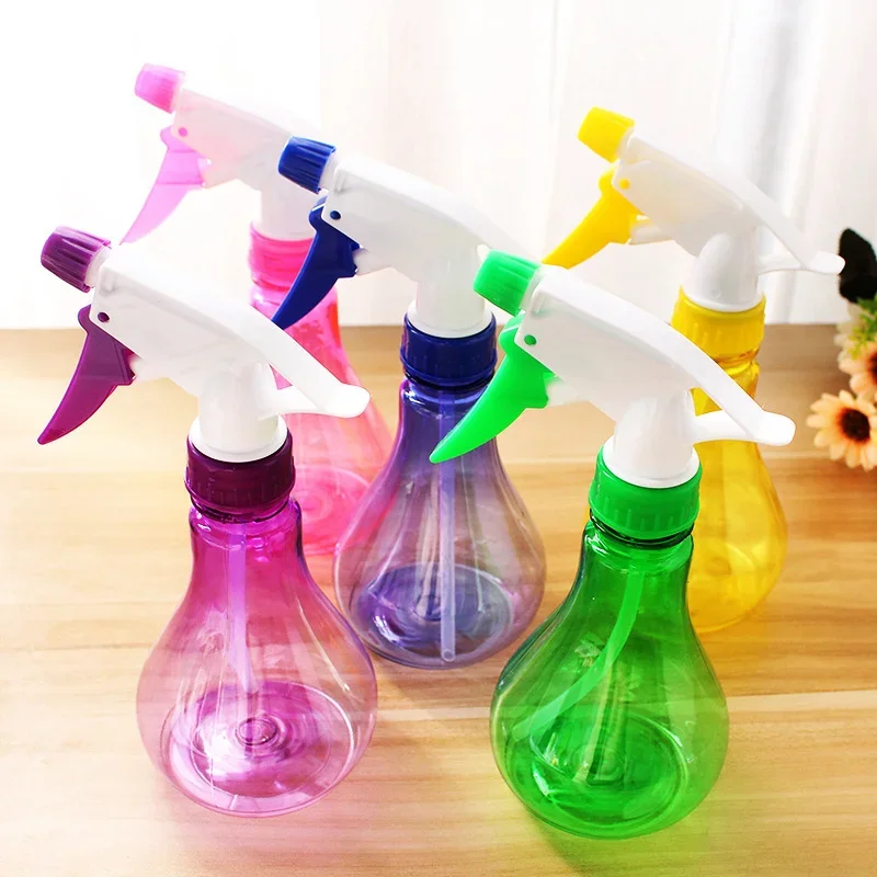 

200ml Random Color Hairdressing Oil Head Spray Bottle Plastic Flower Watering Can Salon Barber Container Hair Beauty Tools