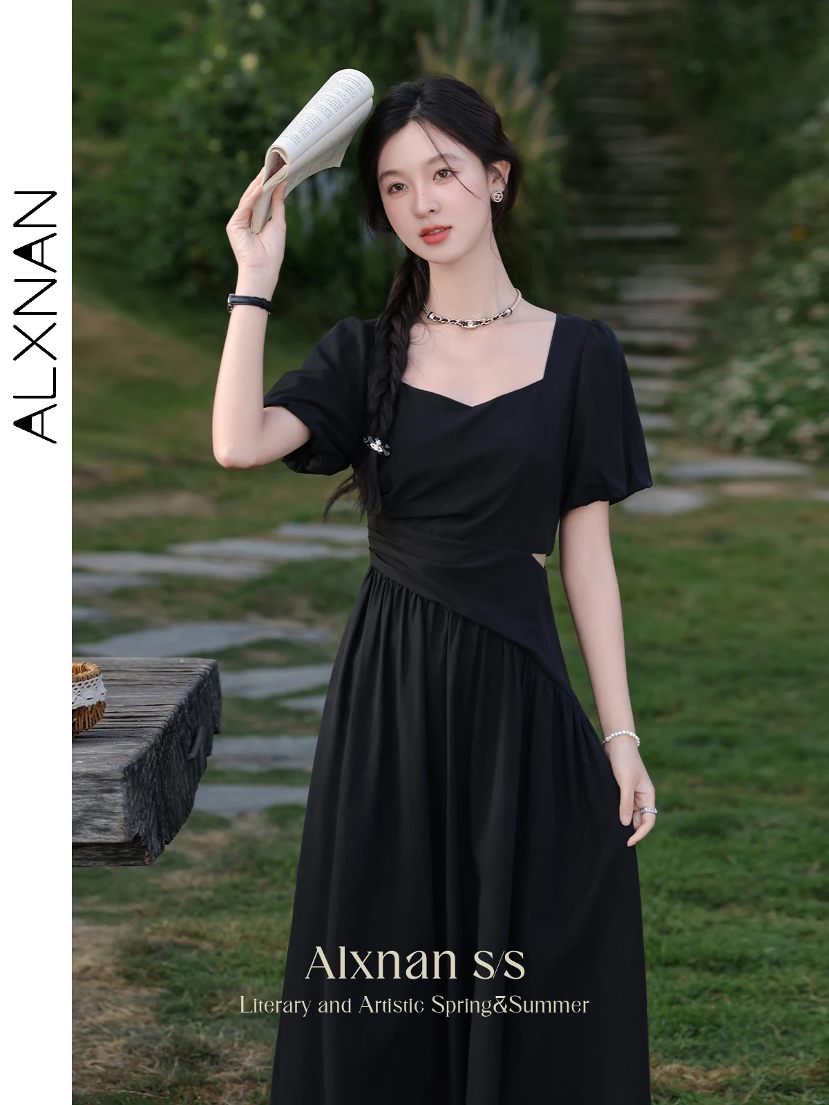 

ALXNAN Ruched Short Sleeve Dress Women 2024 Summer New Black Midi Elegant Fashion Casual A-line Female Pleated Dresses L36533