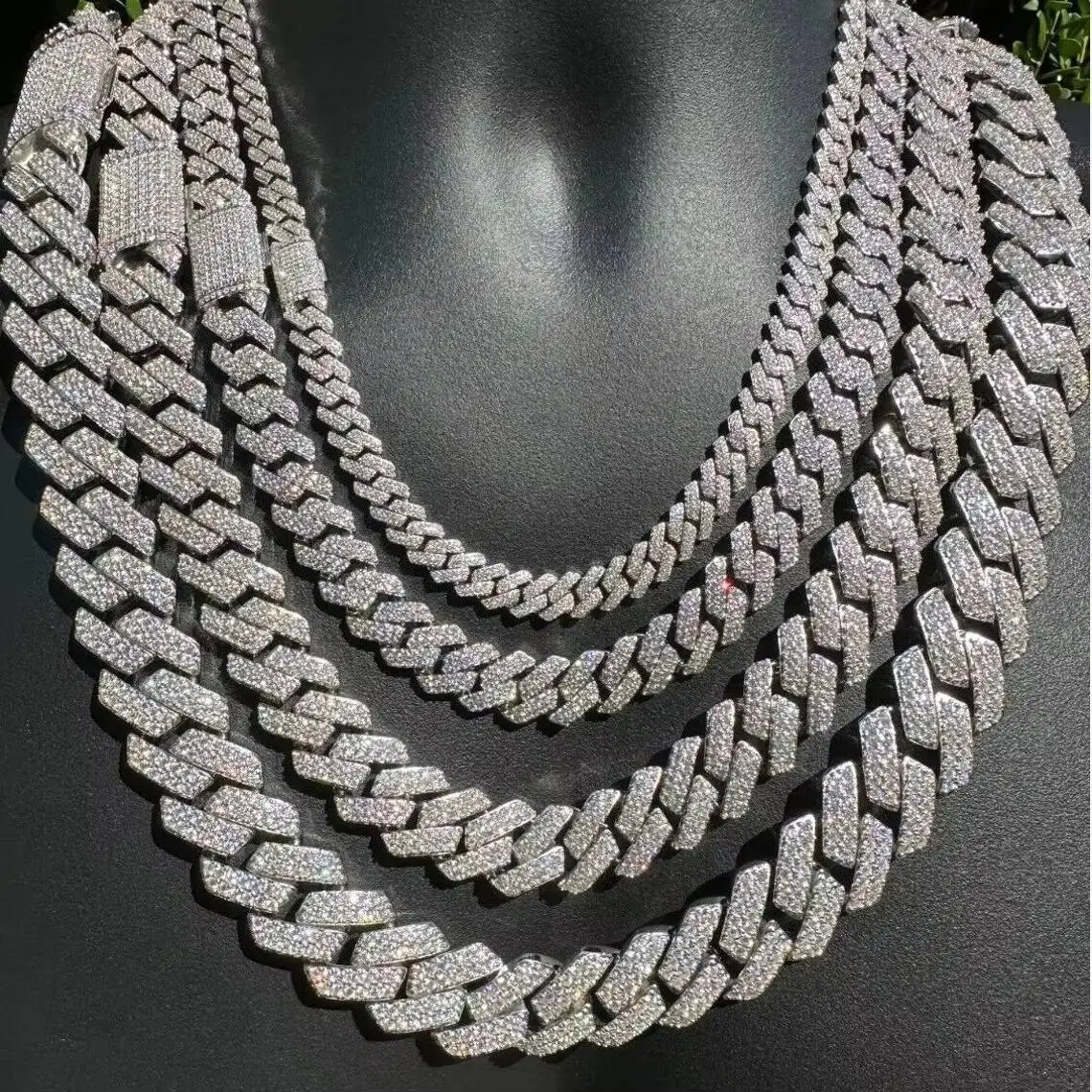 luxury Export Quality VVS Moissanite Cuban Link Chain in 925 Sterling Silver for Rap Fashion Jewelry Available for Sale