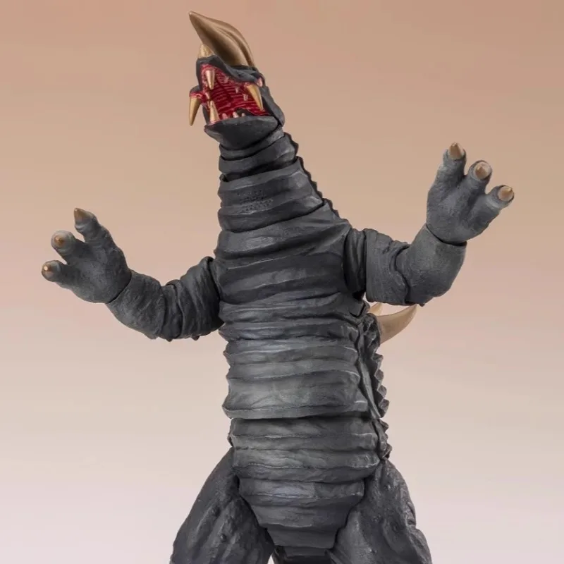 BANDAI SHF Bodyguard Monster Black King Ultraman Collection Ornament Action Figures Model Kids Toy